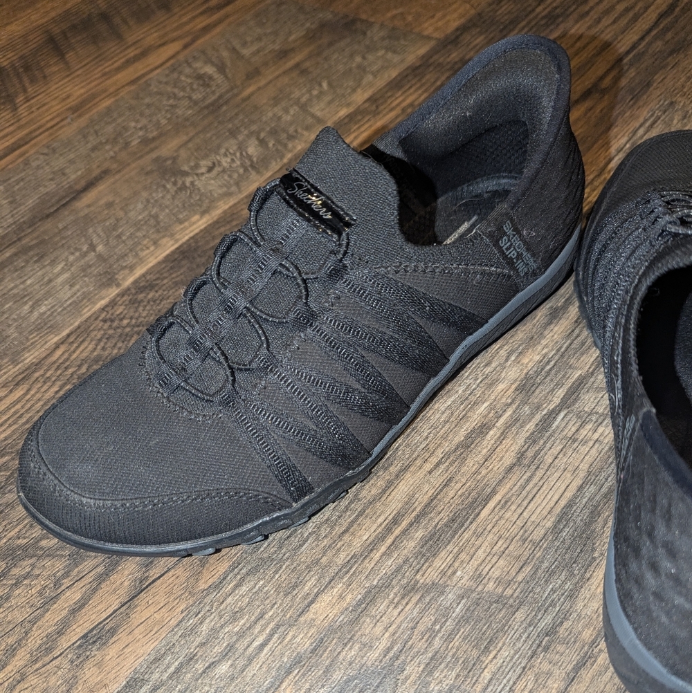 🖤❄️ Skechers Women's Black Slip-Ins Shoes - Aircooled Memory Foam